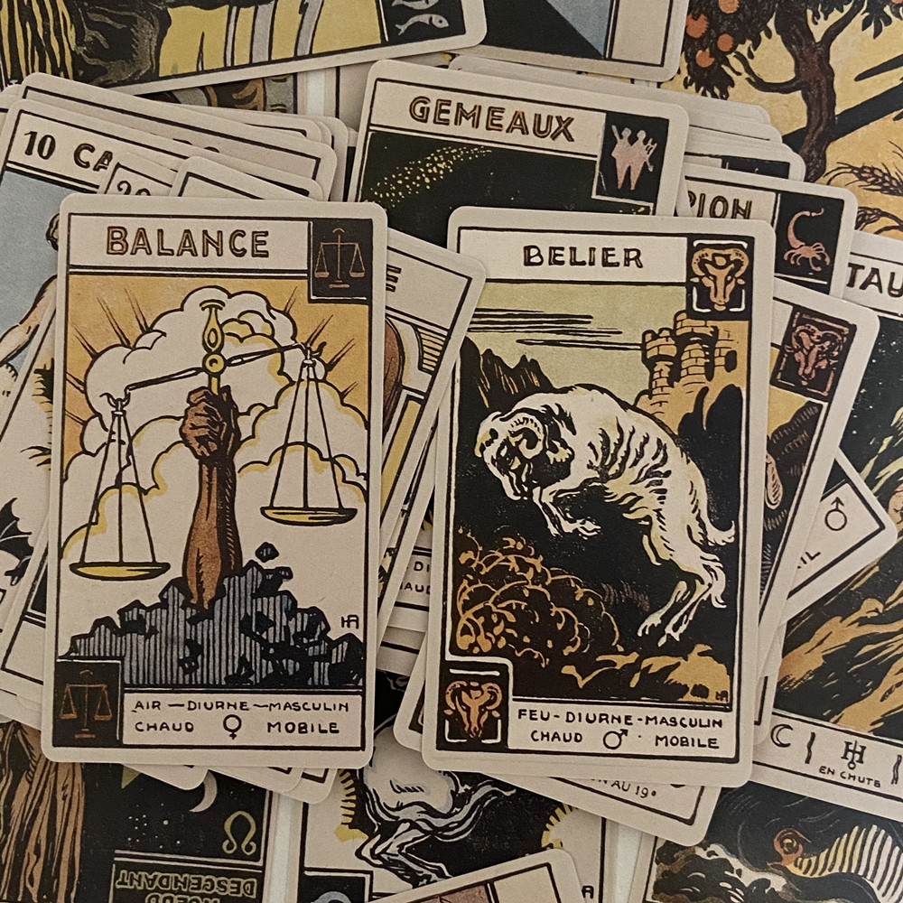 Tarjetas oráculo del zodiaco v - Board Game Vantage reseña y precio
